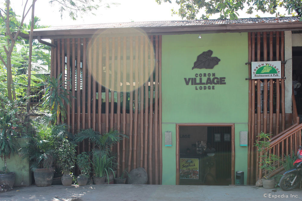 Coron Town Traveller'S Dormitory Buitenkant foto